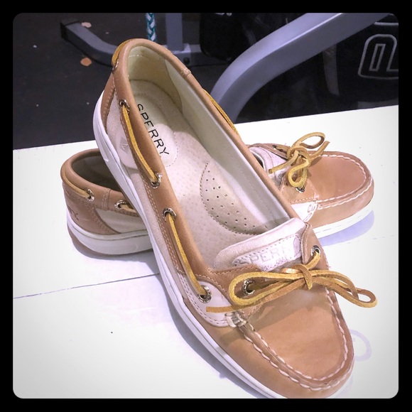 sperry angelfish metallic